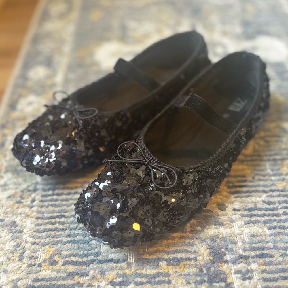 ZARA Girls Black Sequin Ballet Flats (Size 5.5Y)